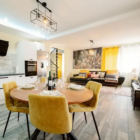 아파트 Le Duplex By Leslodgespa - Loft Moderne Et Confortable Au Style Newyorkais, Proche De Bale Et De L'aeroport *