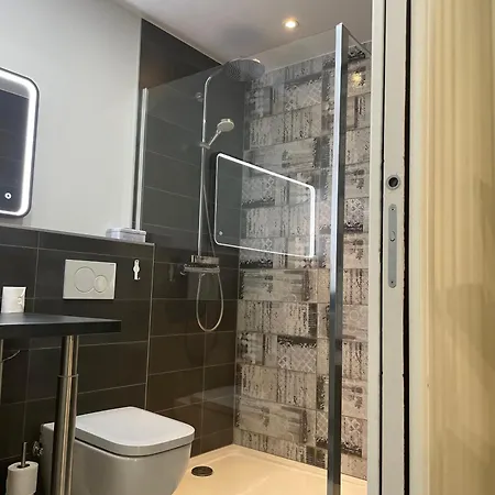 아파트 Le Duplex By Leslodgespa - Loft Moderne Et Confortable Au Style Newyorkais, Proche De Bale Et De L'aeroport *